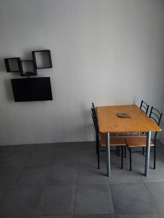 Appartement Meuble Avec Deux Chambres Moulins  Dış mekan fotoğraf