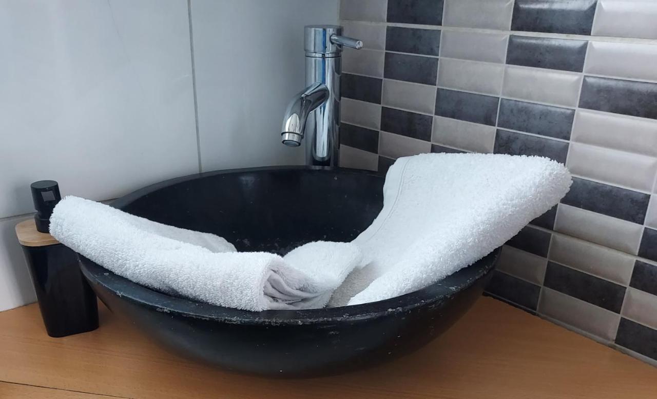 Appartement Meuble Avec Deux Chambres Moulins  Dış mekan fotoğraf